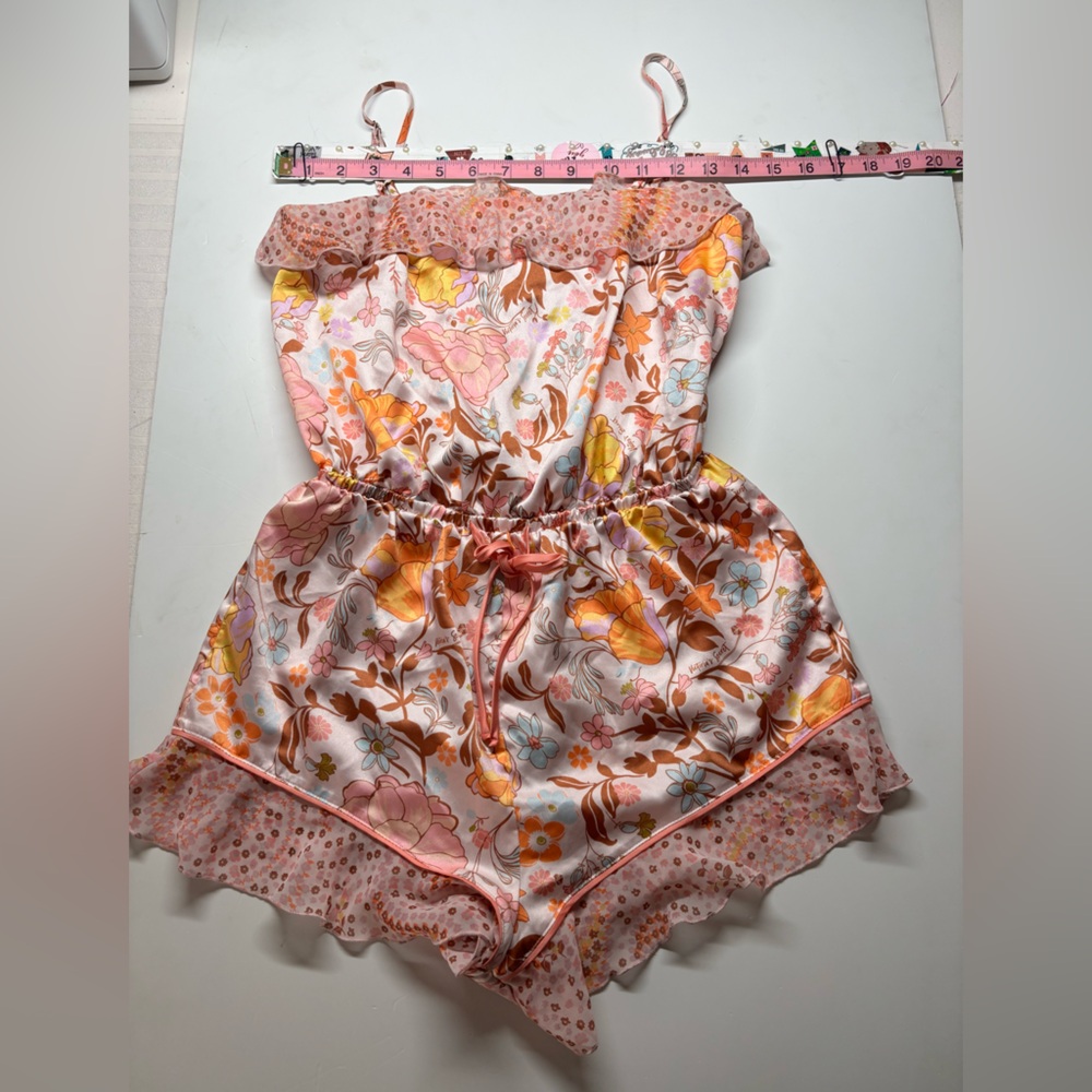 Victoria’s Secret Satin Floral Ruffle Romper - XS - Boho Cottagecore - Picture 3 of 7